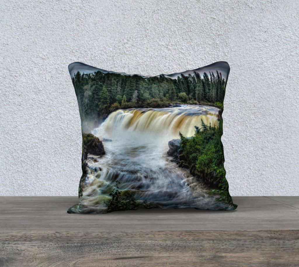 18" x 18" Pillow Case - Pisew Falls